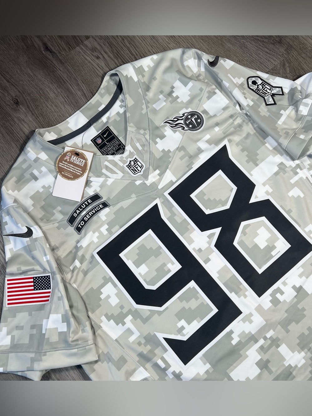 New Men's Nike Tennessee Titans 2024 Salute to Service Limited Simmons Jersey
